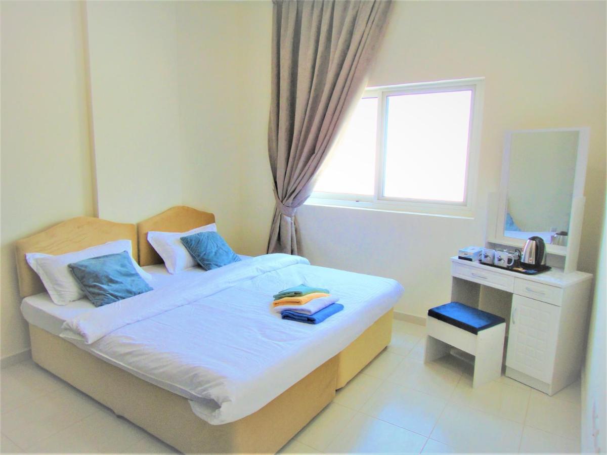 Abu Hail Star Residence - Home Stay 迪拜 外观 照片