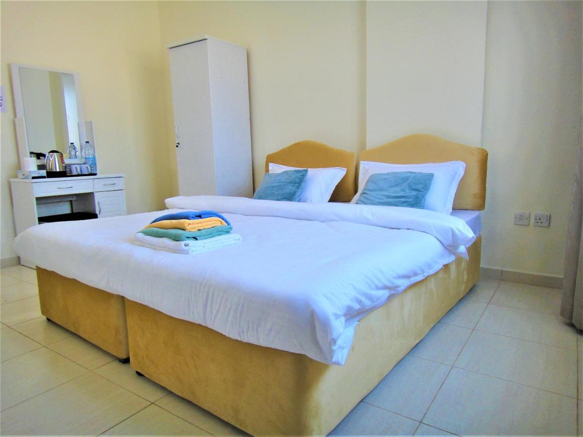 Abu Hail Star Residence - Home Stay 迪拜 外观 照片